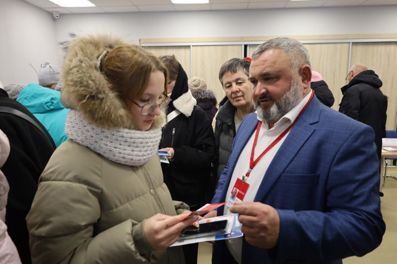 800 жителей Ижевска посетили Ярмарку вакансий, приуроченную к Дню матери