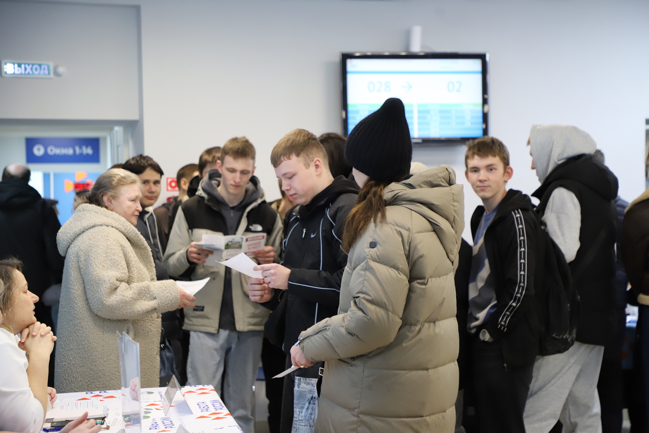 Почти 200 участников ярмарки вакансий для молодежи в Ижевске договорились о приеме на работу