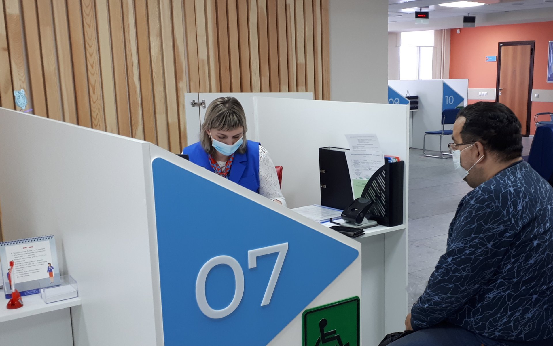 Безработным в Приморье предлагают новую профессию и зарплату в 120 тысяч