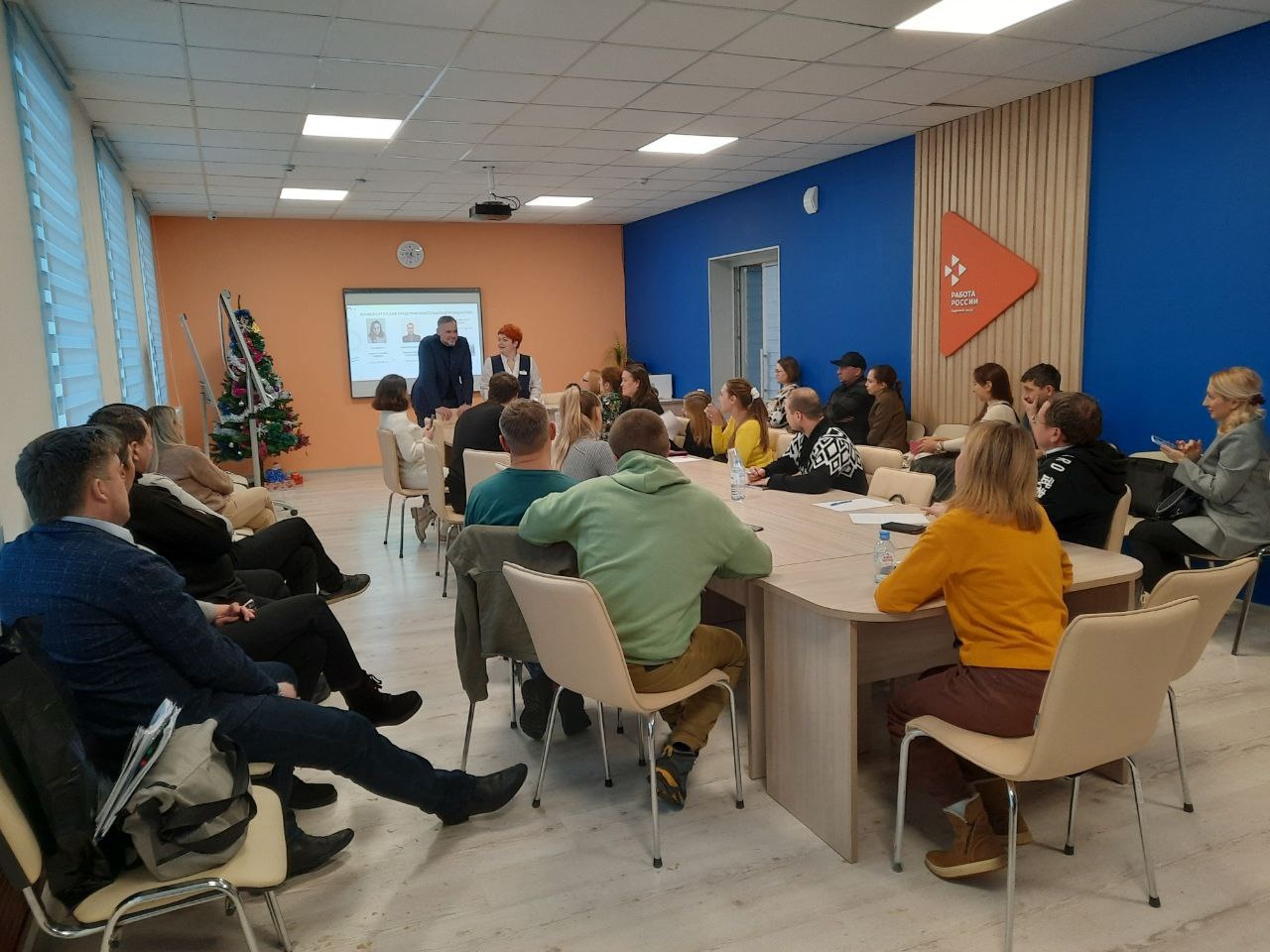 В кадровом центре Уфы провели бесплатный семинар по грантовой поддержке бизнеса