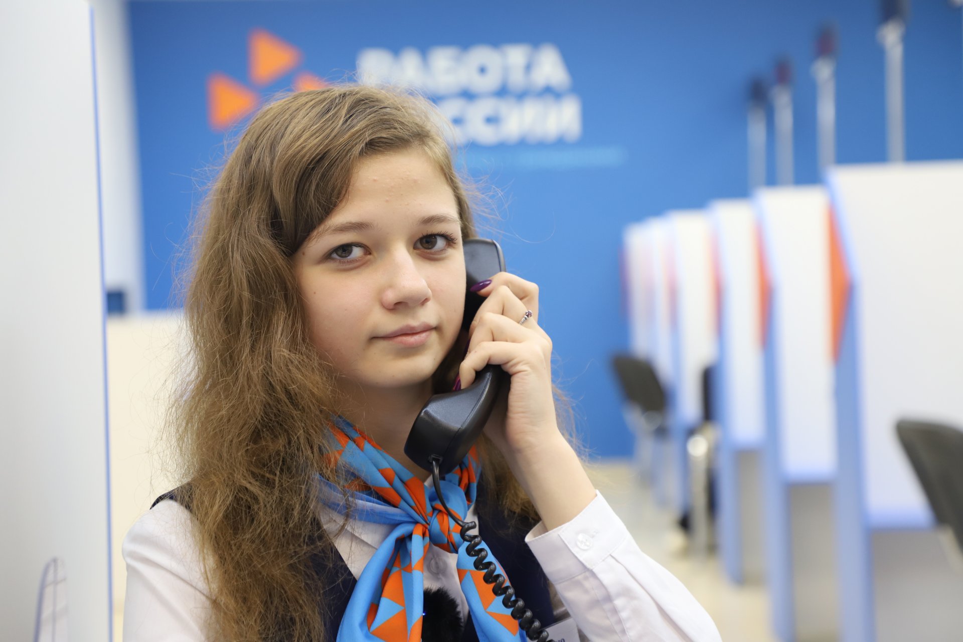 1,2 тыс. астраханских школьников и студентов в апреле посетили организованные службой занятости профтуры