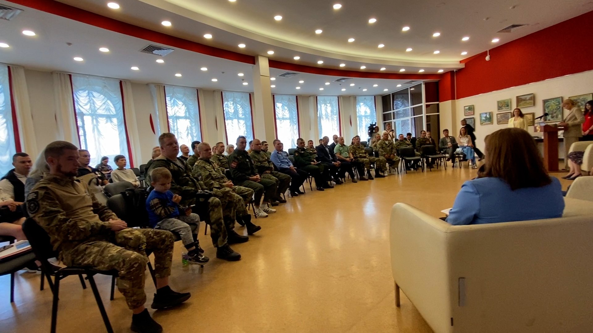 Кадровый центр Владимирской области подписал соглашение о сотрудничестве с Ассоциацией ветеранов СВО