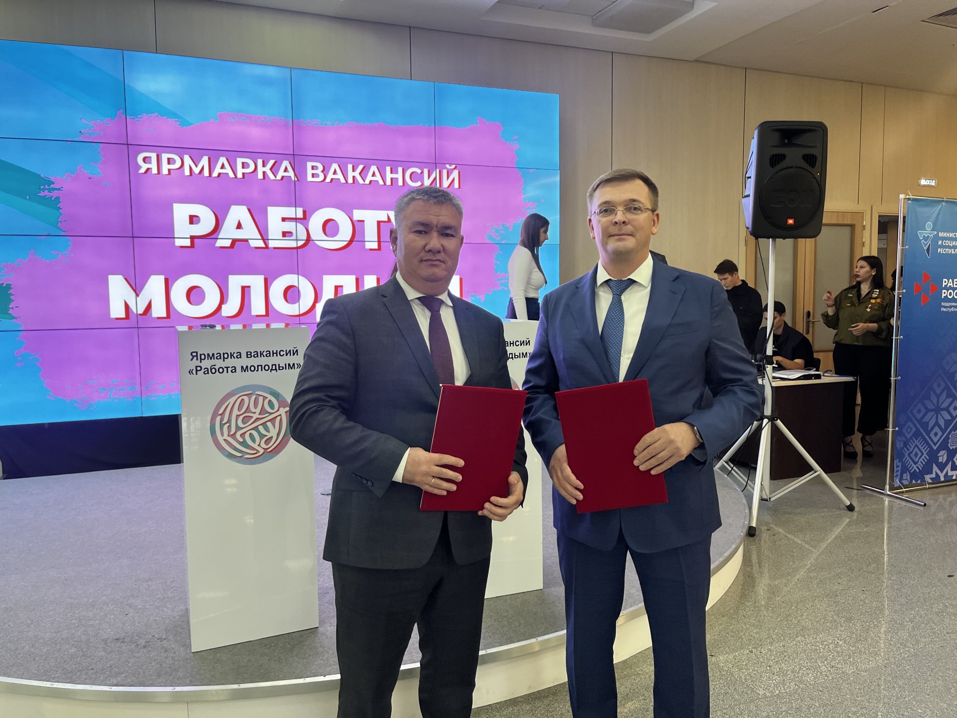 Республиканский ЦЗН и Центр «Мой бизнес» Башкортостана подписали соглашение о взаимном сотрудничестве