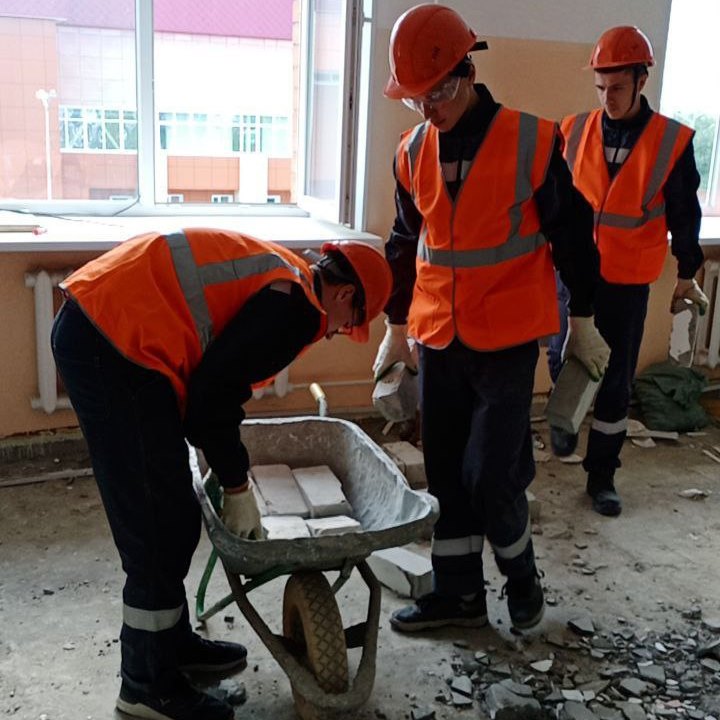 На Ямале запустили уникальный региональный проект «Кадры под ключ»
