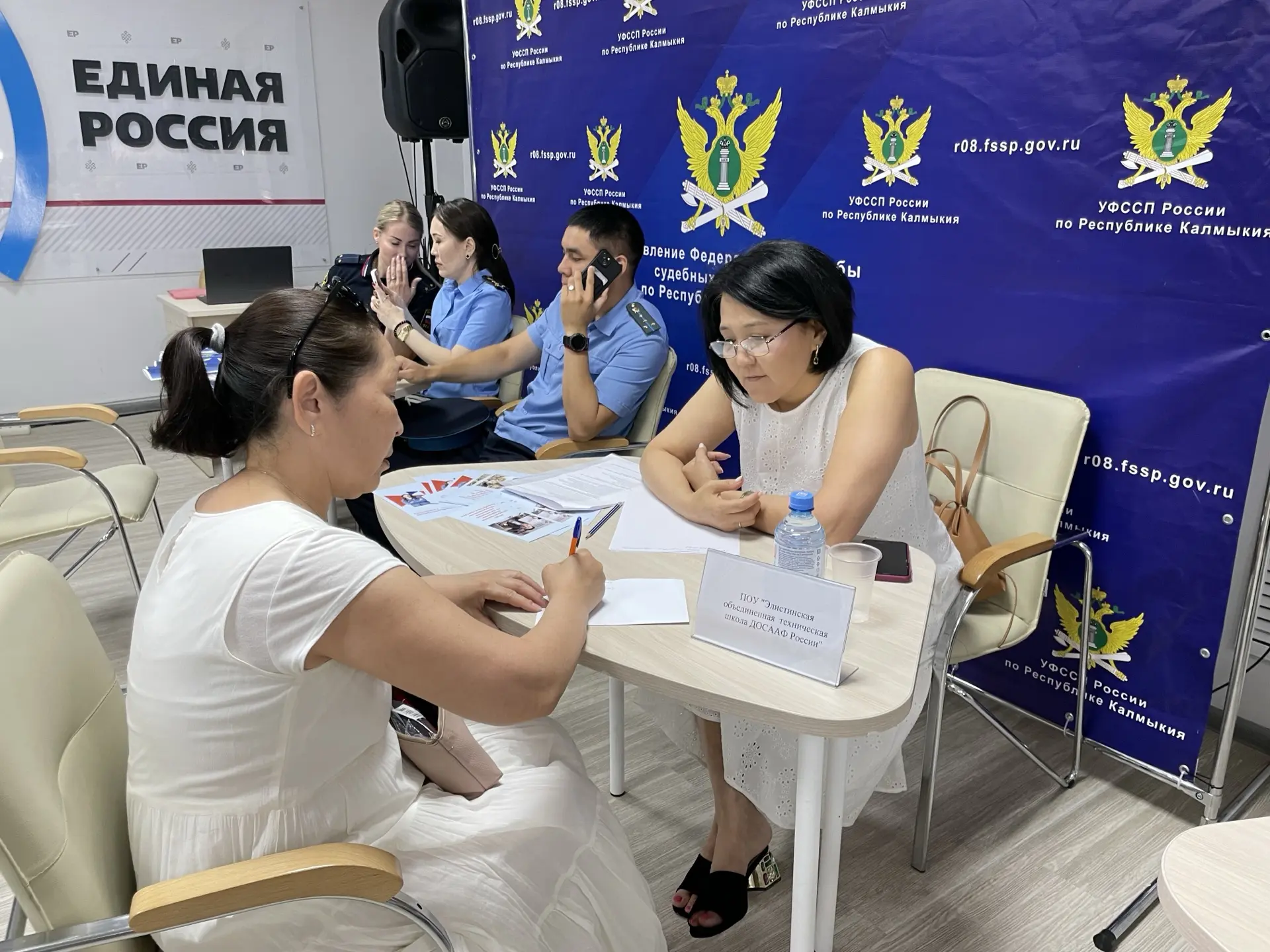 Кадровый центр Калмыкии в первом полугодии помог трудоустроиться более 60 женщинам с детьми