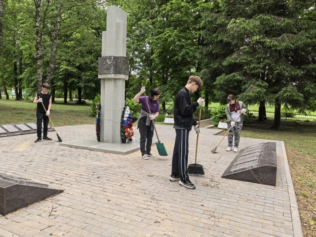 На треть больше подростков начали трудиться летом с помощью Кадрового центра Калужской области