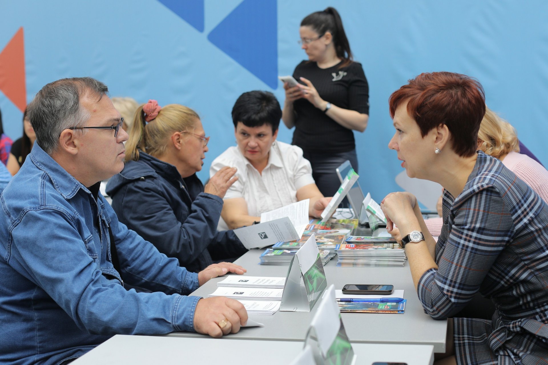 Формат ярмарок вакансий активно привлекает соискателей Красноярского края