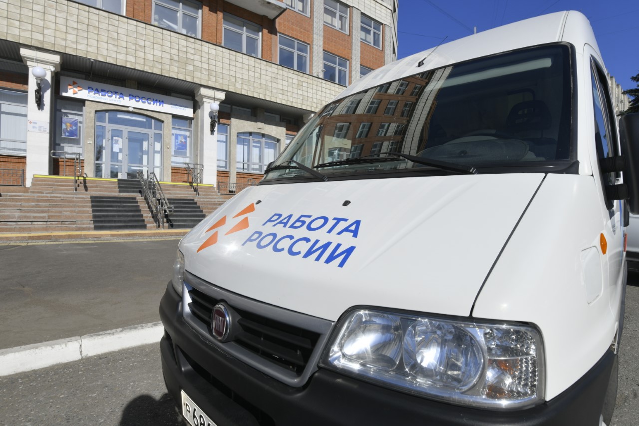 За месяц больше 600 жителей Омска поучаствовали в ярмарках вакансий