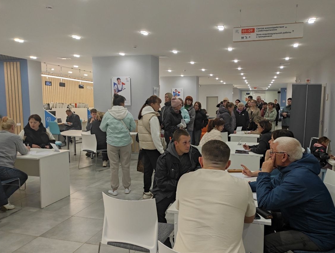 Каждый третий ярославец с начала года вышел на работу после профориентации в Кадровом центре