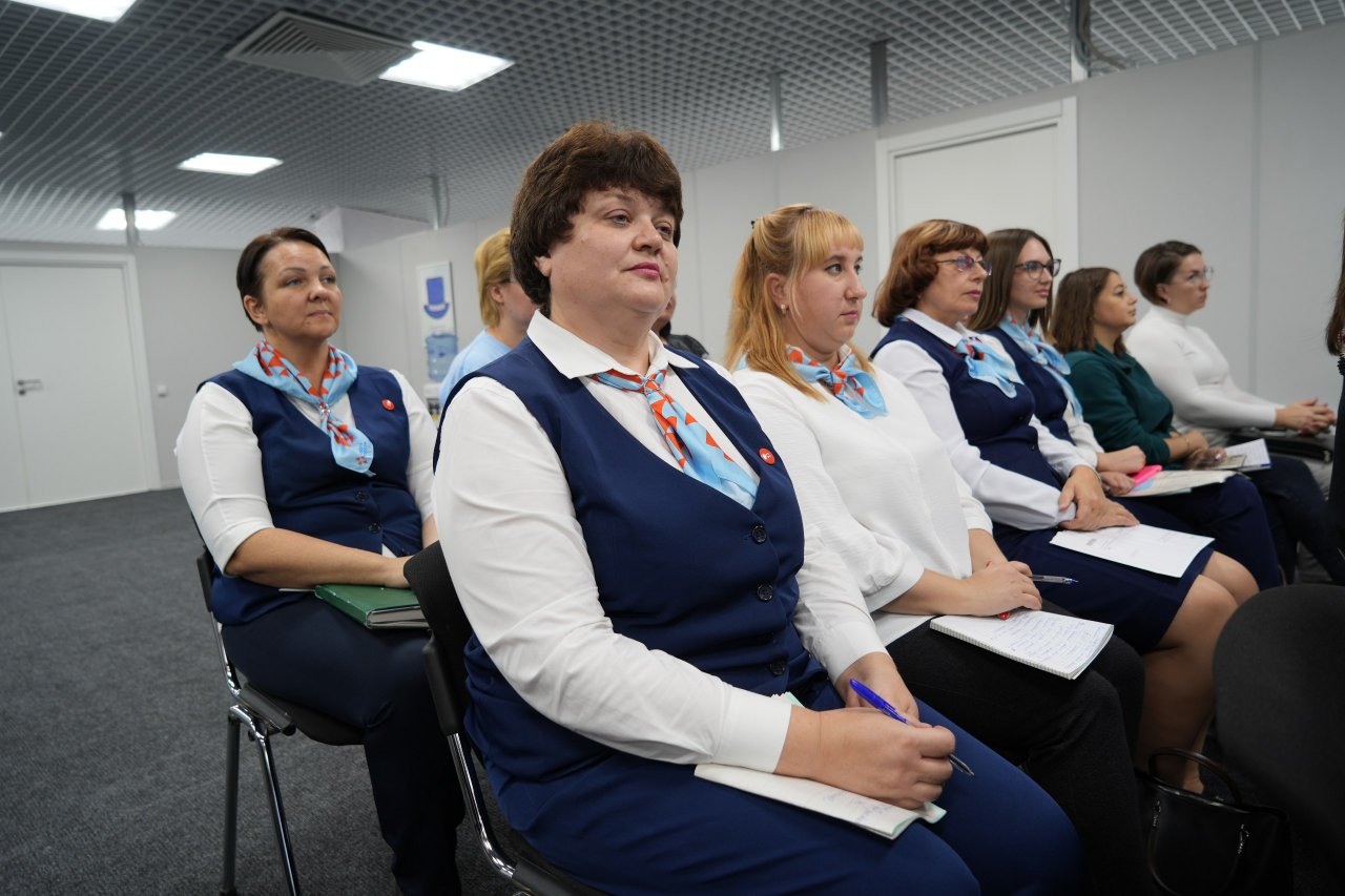 300 специалистов самарской службы занятости завершили курсы по взаимодействию с клиентами