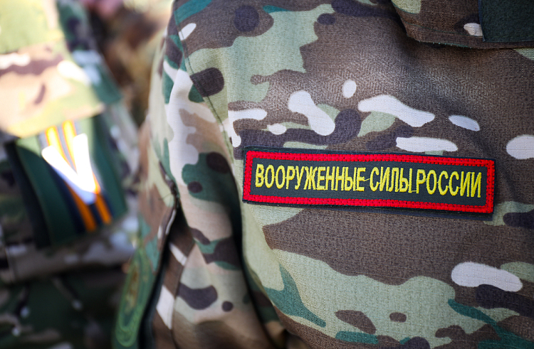 От рабочих специальностей до IT и управления: какие направления выбирают участники СВО в Приморье